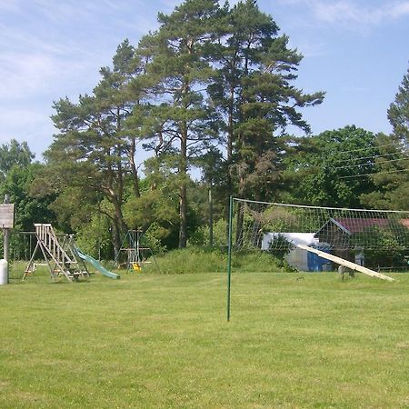 Kiige Holiday Park Hotell Linnamäe Rum bild