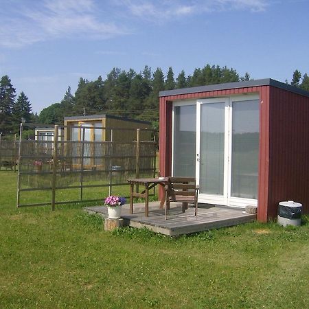 Kiige Holiday Park Hotell Linnamäe Rum bild